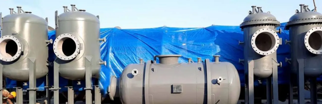 Filter and separator vessels